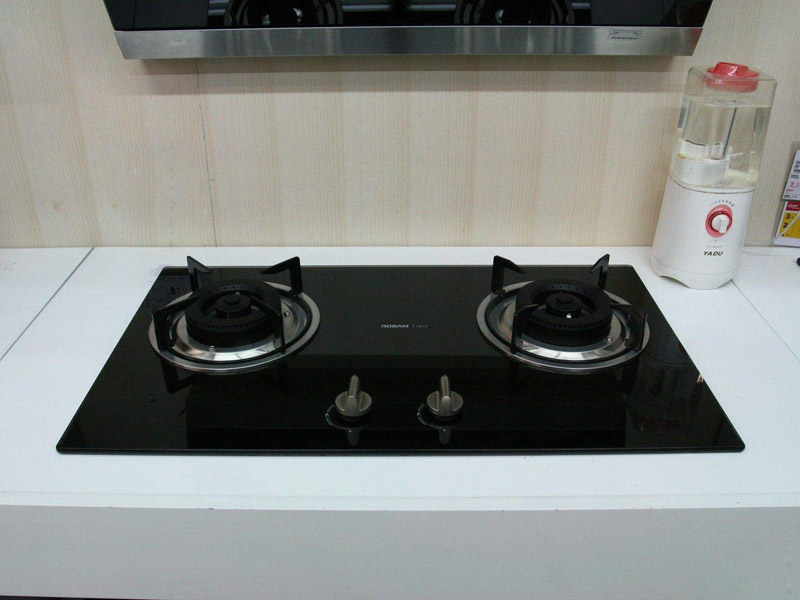 燃?xì)庠钌祥T維修，燃?xì)庠钍酆缶S修多少錢